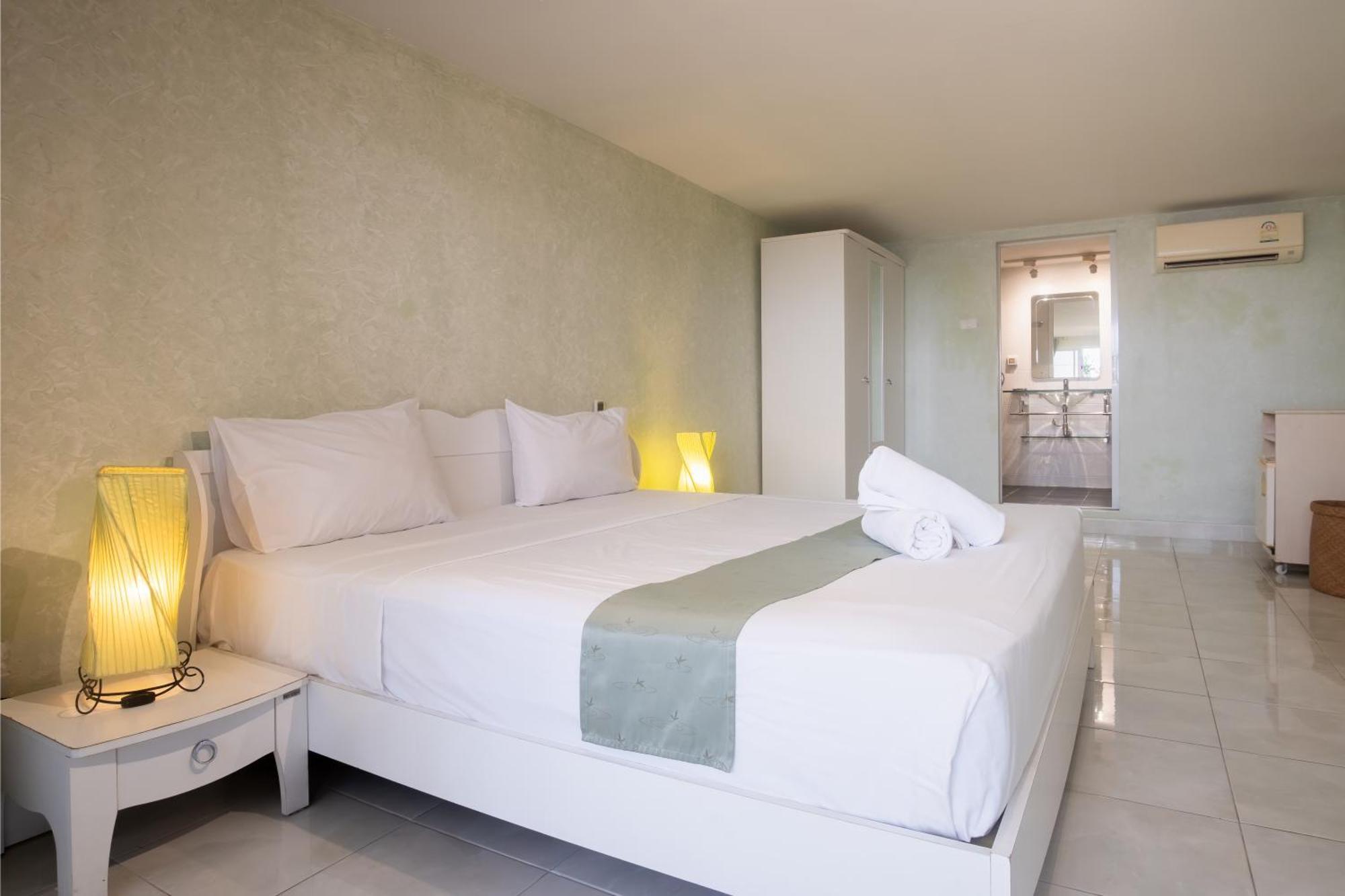 Windy Inn Hotel Pattaya Room photo