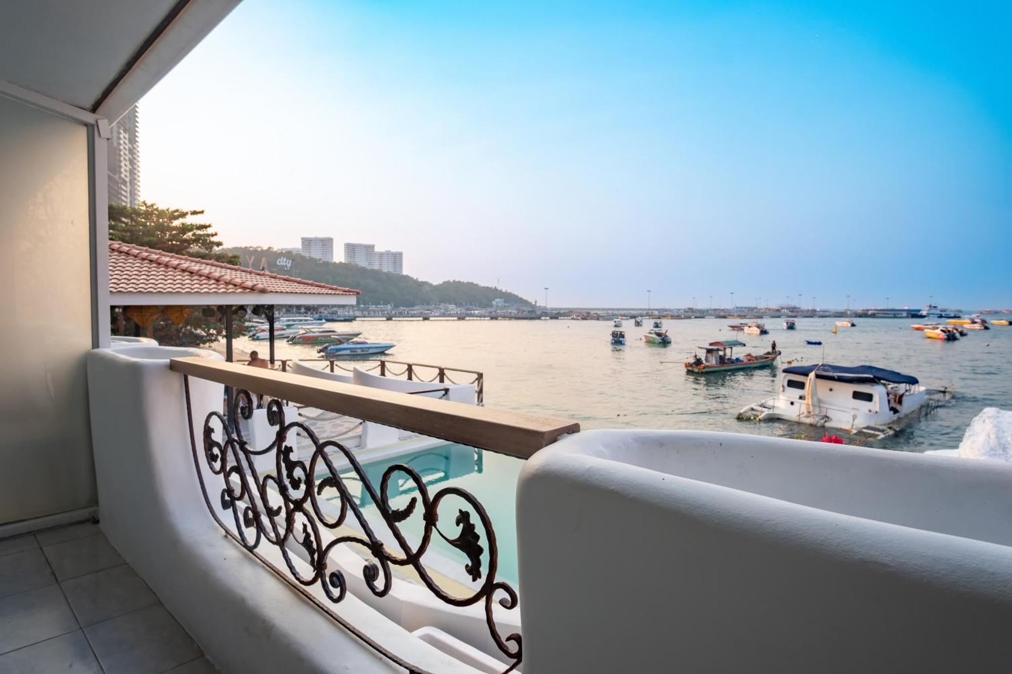 Windy Inn Hotel Pattaya Room photo
