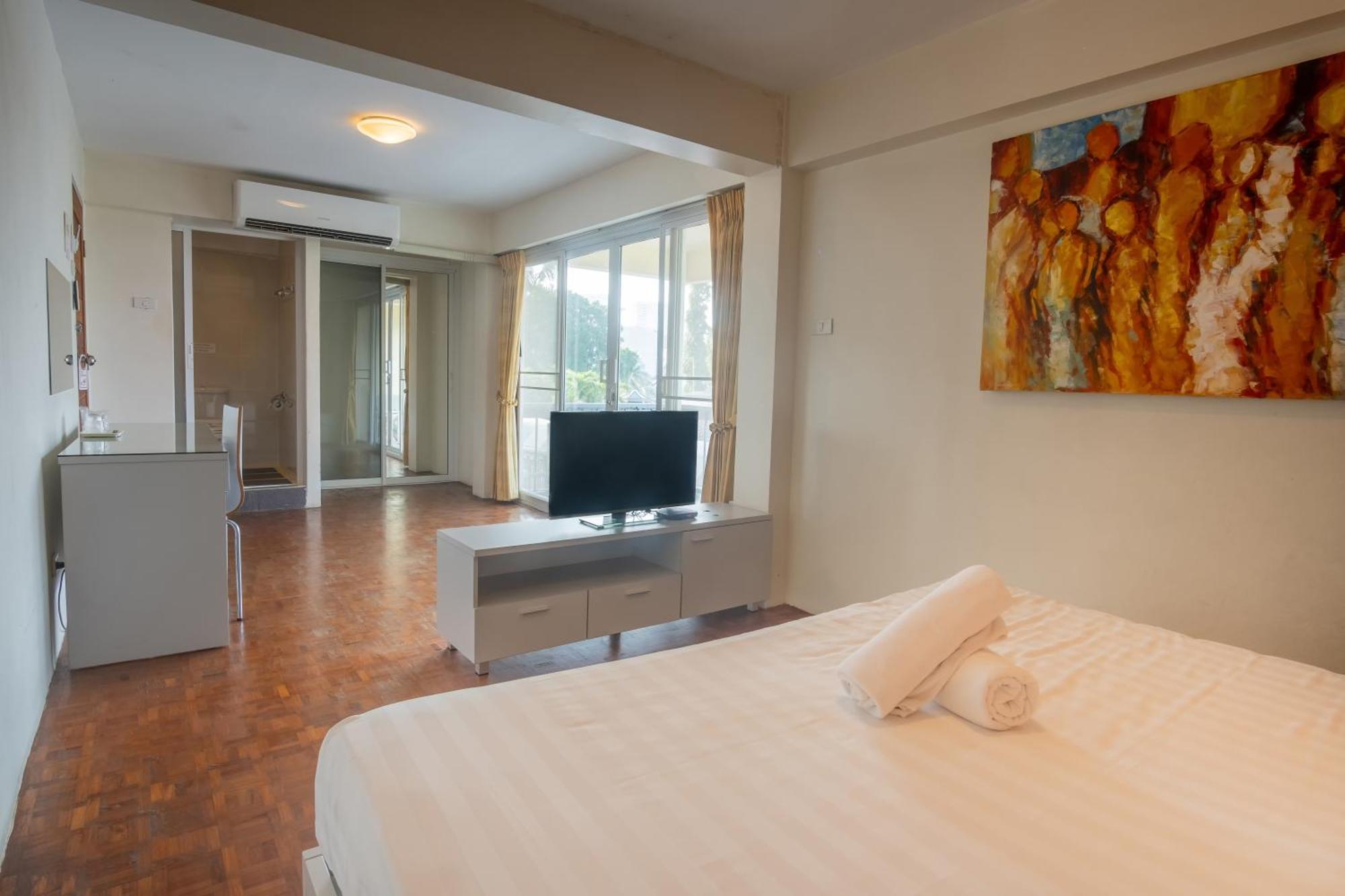 Windy Inn Hotel Pattaya Room photo